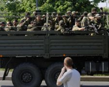 Украинские герои одним выстрелом уничтожили партию путинского мяса