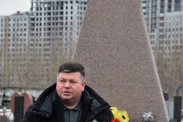 Утро, которое изменило все: в центре Киева вспомнили тех, кто не дал врагу зайти в сердце столицы