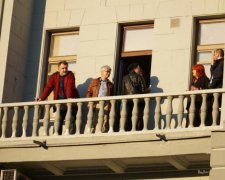 У пірата краще за всіх: в мережі регочуть з київських балконів