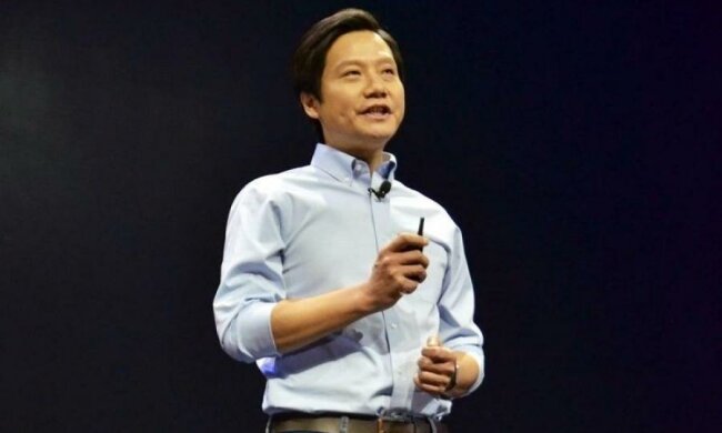 Глава Xiaomi пообіцяв "голий" смартфон