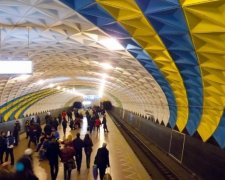 Харків'яни боротимуться з самогубцями в метро