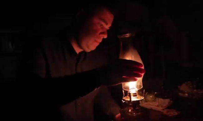 Відключення світла. Фото: скрін youtube