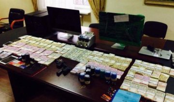 Люстрація спровокувала рекордні хабарі в судах та держпідприємтсвах