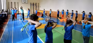Урок физкультуры, фото: скриншот из видео