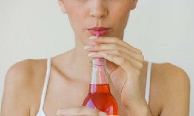 Які популярні напої повільно вбивають