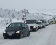 Трасу Київ-Чоп закриють