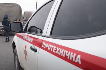 Хліб ціною життя: на замінованих полях  трактористи ризикують життям заради посівної