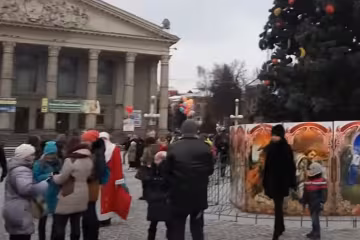 Надал спросил у тернополян, как встретить Новый год в разгар эпидемии