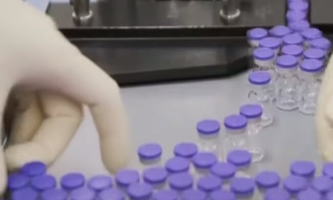 Крупный производитель вакцины от Covid-19 избавился от 400 тысяч доз: "Эти мелочи не влияют на общую ситуацию"