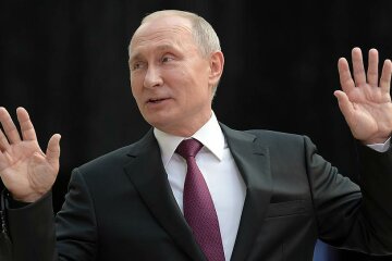 У Путіна зробили гучну заяву щодо Зеленського: "Не л*х і не лопух"