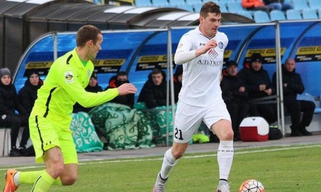 Олімпік та Сталь зіграли внічию у першому матчі на новому стадіоні