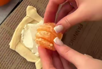 Слойки с мандарином, кадр с видео