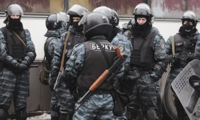 Російське громадянство врятувало 12 екс-беркутівців від суду
