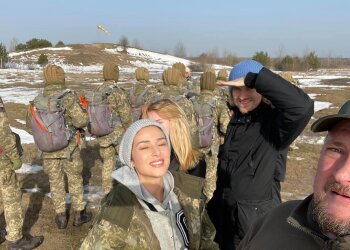 Злата Огневич у "військовому турі", фото: Facebook