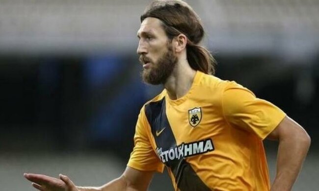 Український захисник переніс операцію на руці і пропустить більше місяця