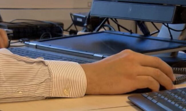 Кібератаки, скріншот: YouTube