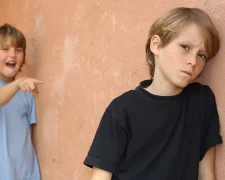 Школьники на занятии