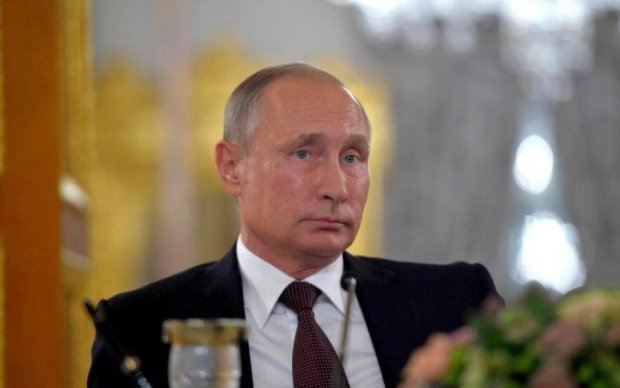 Коротышка-Путин в необрезанных штанишках смутил мировых лидеров: фото