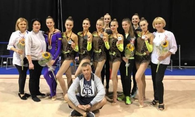 Сборная Украины завоевала серебро на Кубке мира по художественной гимнастике