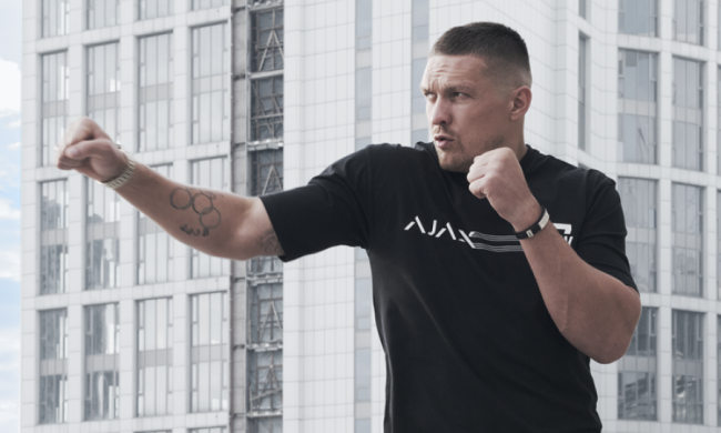 Нові таланти Усика: український боксер вразив фанатів