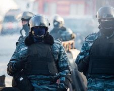 Убийцы Небесной сотни всплыли на путинском параде: видео