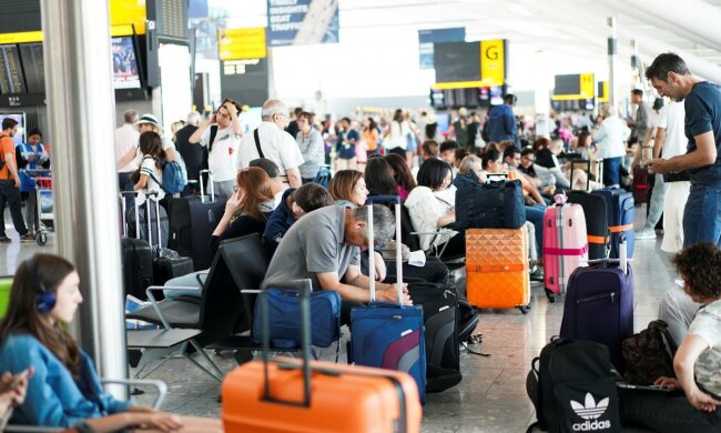 Как правильно путешествовать в Европу по безвизу: какие документы нужны, сколько взять с собой и правило 90 на 180