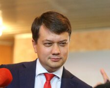 Разумков сделал неожиданное заявление о депутатской неприкосновенности: слуги народа затаили дыхание