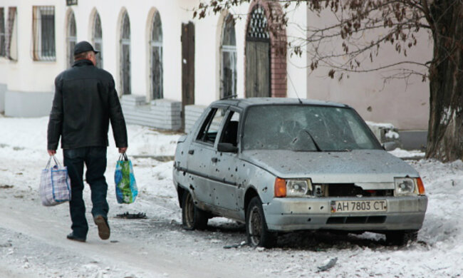 В Киеве горе-родители оставили малышей на верную гибель, помог "ангел"