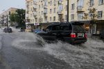 Київ "поплив": в мережі показали, на що перетворилося місто після звичайного дощу