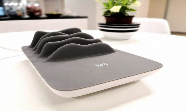 Док-станція Google принизила смартфони конкурентів