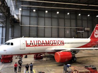 Laudamotion