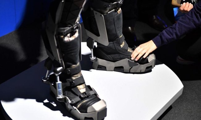 Пентагон показал экзоскелет для "универсального солдата"