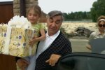 Кадр із серіалу "Свати"