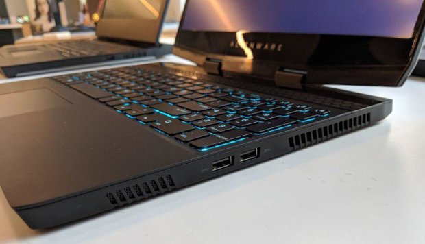 Alienware m15: топовый ноутбук от Dell для настоящих геймеров