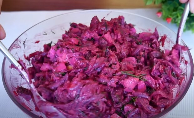 Ингредиенты для «Салат из свеклы, капусты и говядины»: