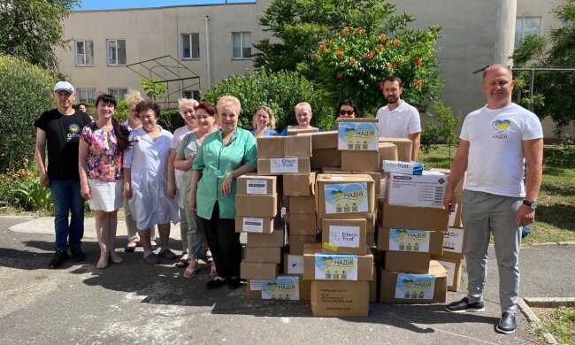 Благодійний фонд молодіжної ініціативи «Надія» продовжує допомагати лікарням Херсону