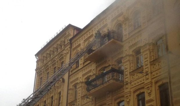 В Киеве горел старинный особняк