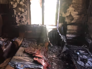 На Львівщині спалахнув будинок з дітьми, батьки не встигли: "Втратили своє янголятко"
