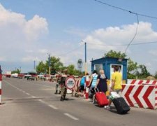 На крымской границе мать предлагала 5000 рублей за ребенка