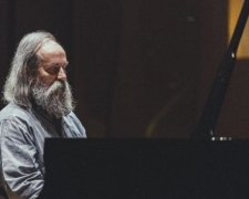 Всесвітньо відомий піаніст навчатиме українських школярів музиці