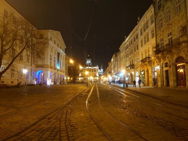 Украинец очаровал кадрами зимнего Львова, хочется жить и любить: "Город моей молодости"