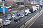 Затори на в'їзді до Києва, скріншот: YouTube