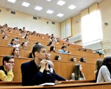 Выбор удивляет: топ-специальностей среди абитуриентов в 2018