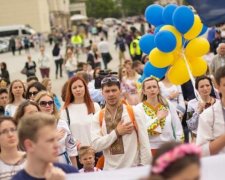 Несподівано! Кому найбільше довіряють українці