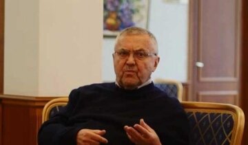 Пользователи соцсетей высмеяли русского дипломата