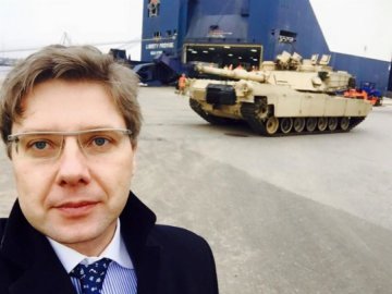 У Латвії висадилися американські танки та БМП