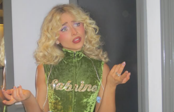 Сабрина Карпентер, фото из соцсетей певицы