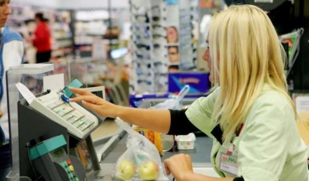 Супермаркети замовчують правдиві ціни на товари