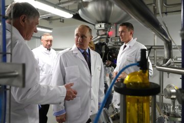 "Повезли відпрацьованих двійників Путіна": посеред ночі над Кремлем таємно кружляли військові гелікоптери