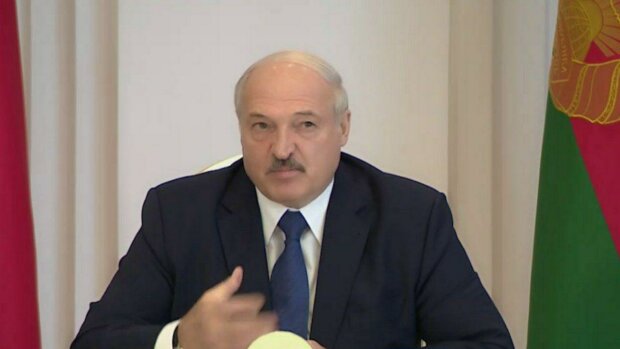 "Астанавитесь!": Лукашенку ввижаються прикоритники, нацисти і шарлатани з України